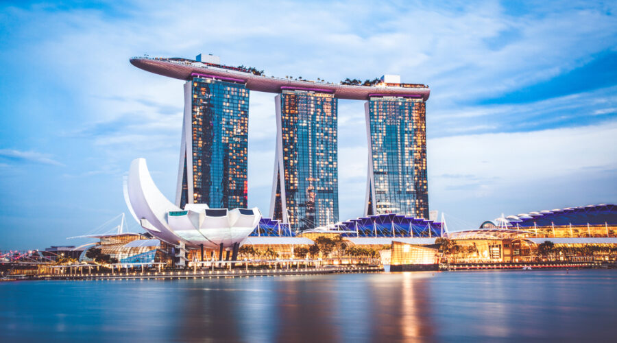  A Day of Wonder: Marina Bay Sands and Singapore Flyer