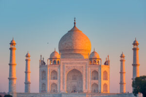 Timeless Beauty of the Taj Mahal: A Journey to the Heart of India’s Eternal Love Story