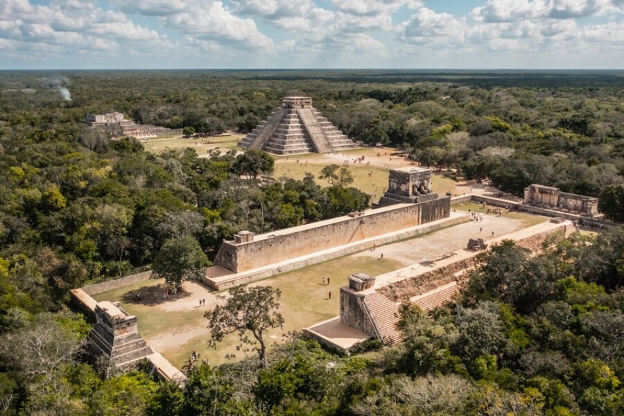 Discover the Enchantment of Chichen Itza: Mexico’s Timeless Wonder